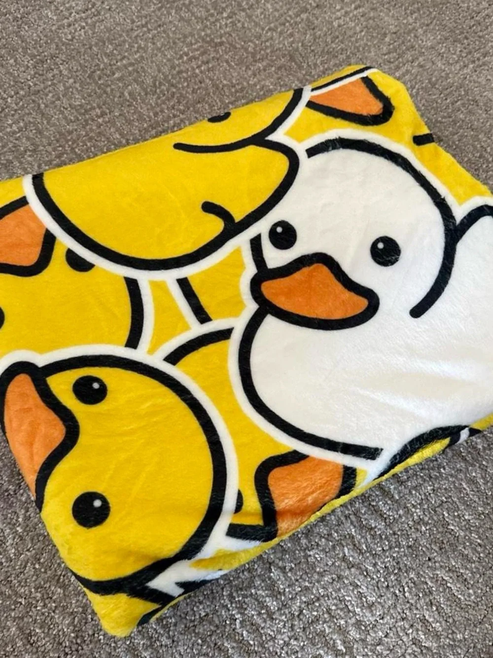 Amazon Yellow & White Duck Plush Kids Blanket